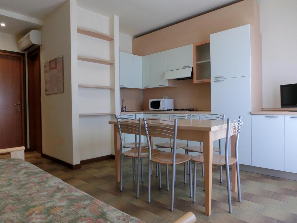 Salisburgo Apartment Lignano Sabbiadoro Bilik gambar